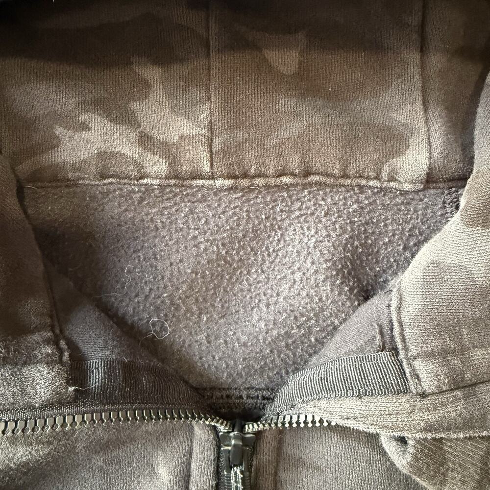 Lululemon Scuba Hoodie 6 Black Camo Full Zip Jacket Workout Athleisure Yoga - Picture 7 of 9